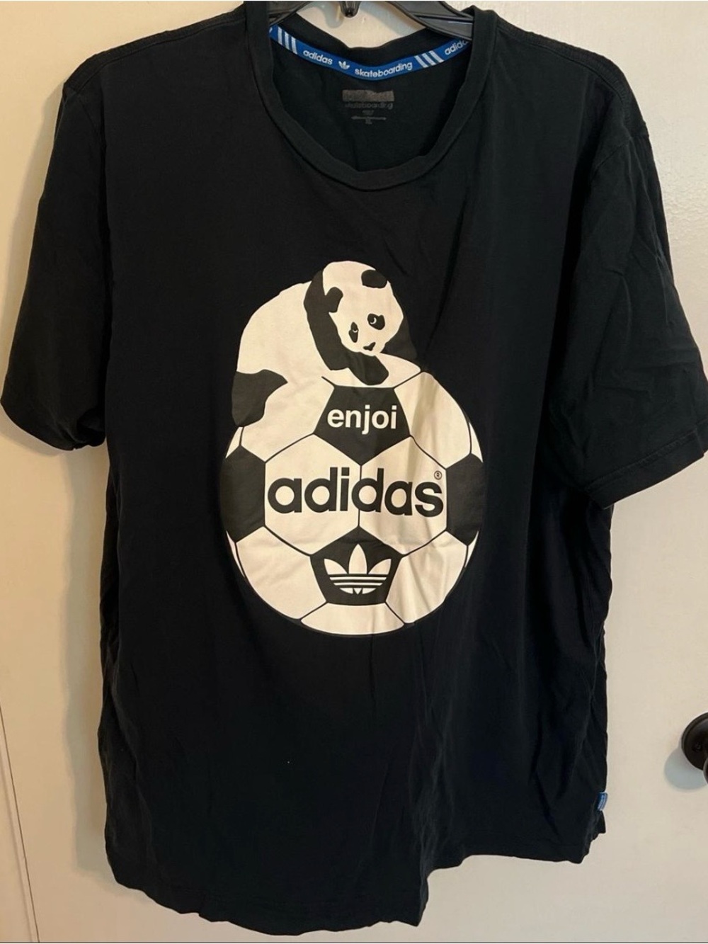 MLS Austin FC Men’s XL Grey and Black Shirt